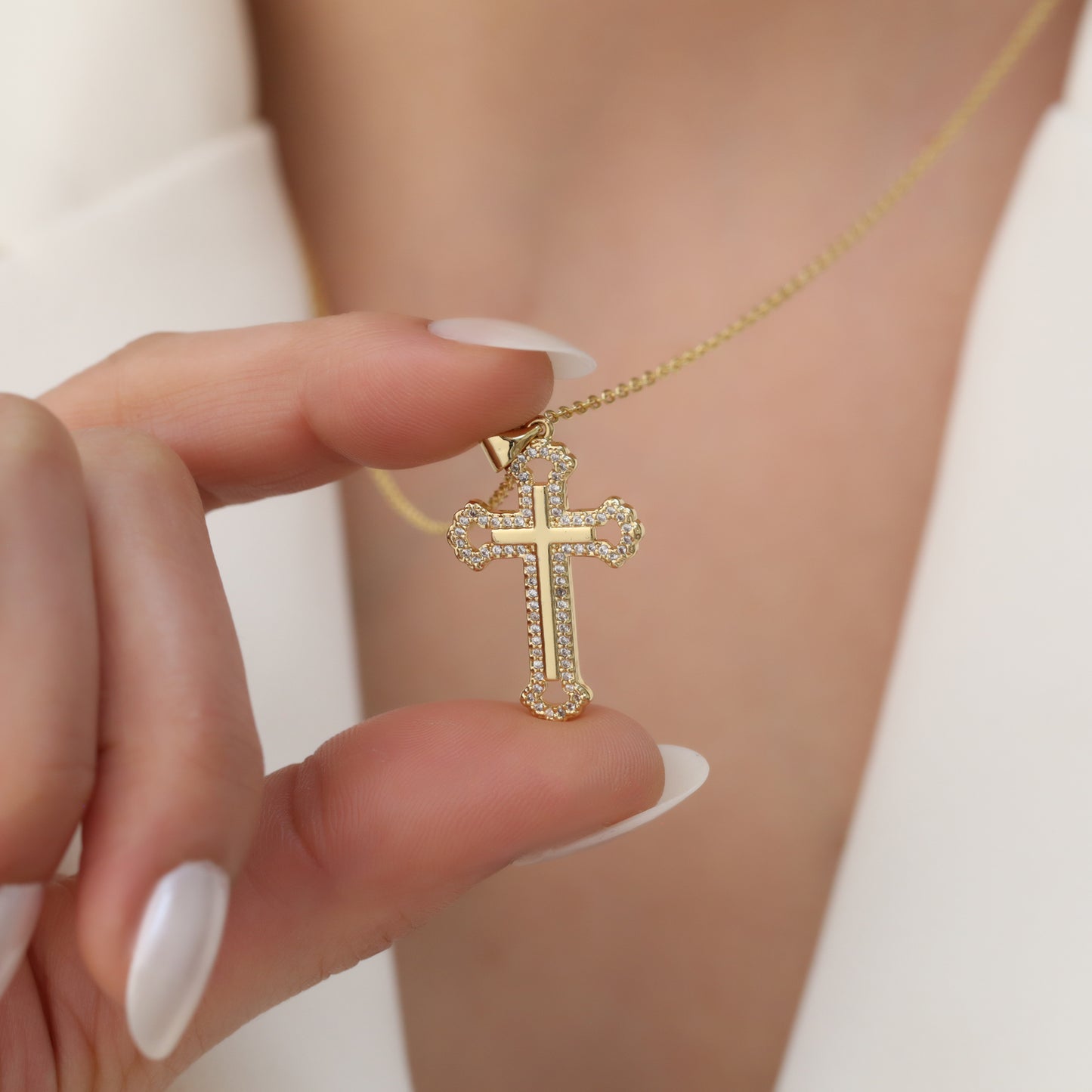 DIANA NECKLACE