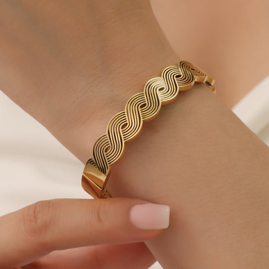 ARI BRACELET