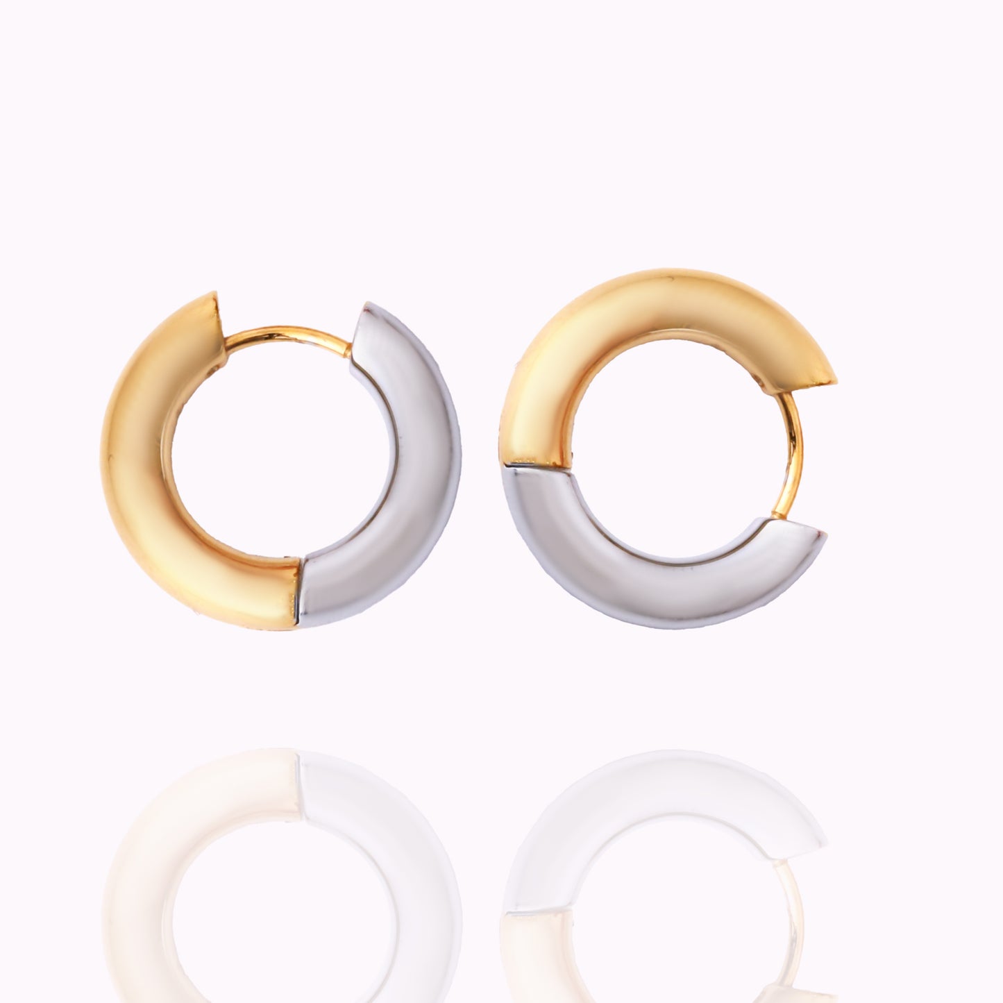 LOLA EARRINGS