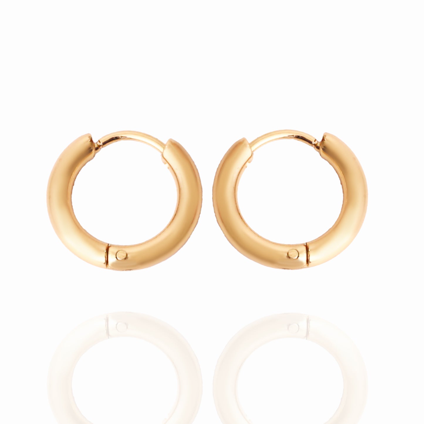 LUCY HOOP EARRINGS
