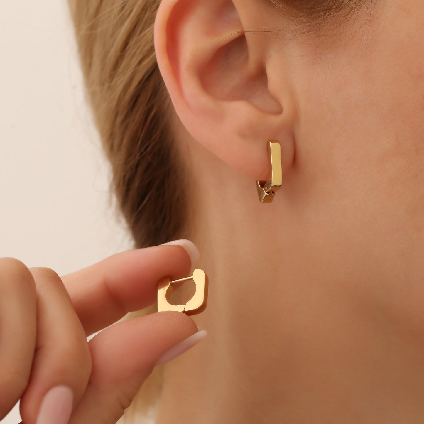 PHOEBE EARRINGS