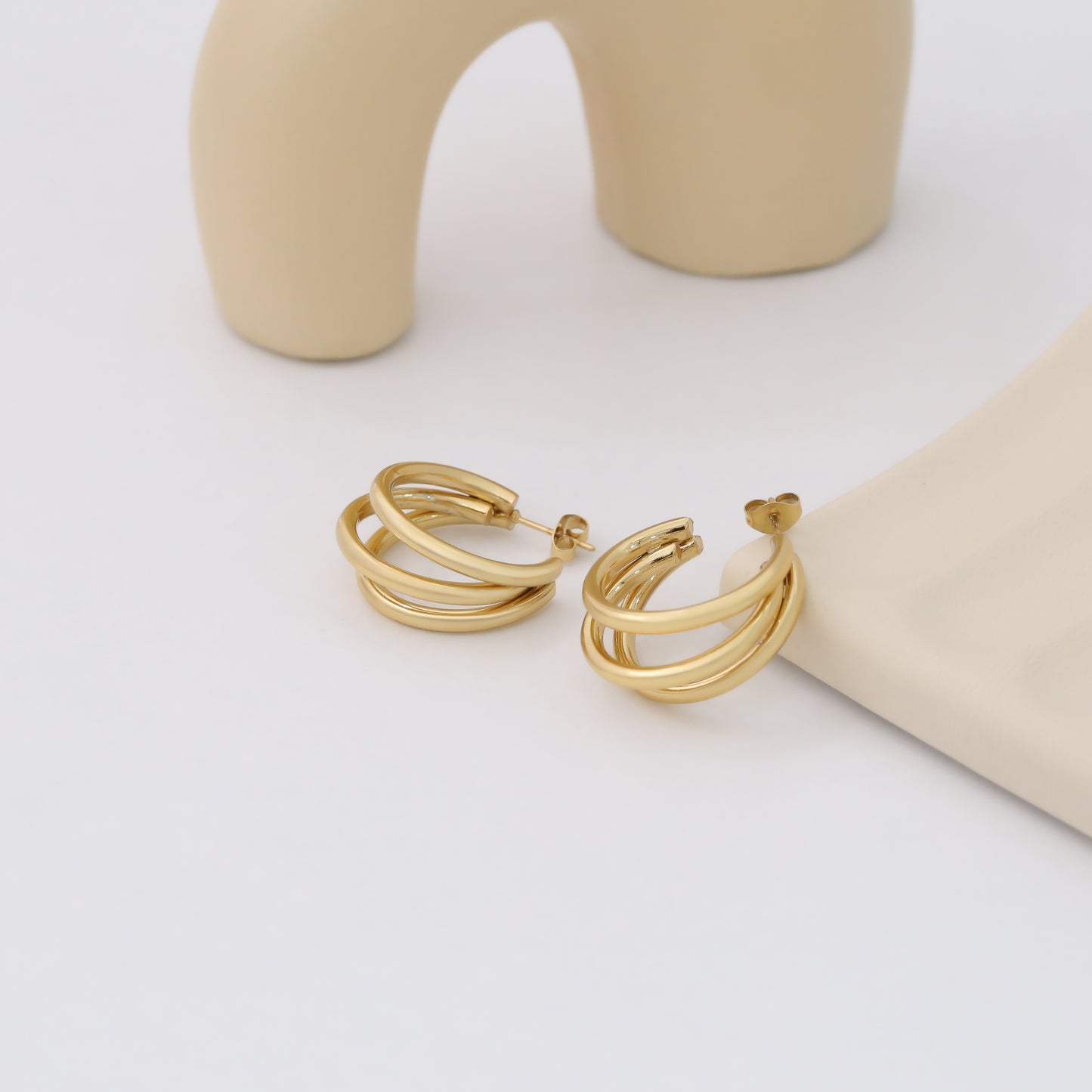MARGOT EARRINGS