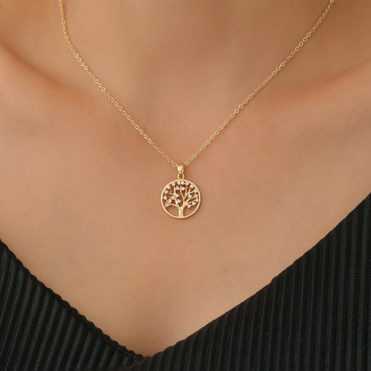 ESILA NECKLACE