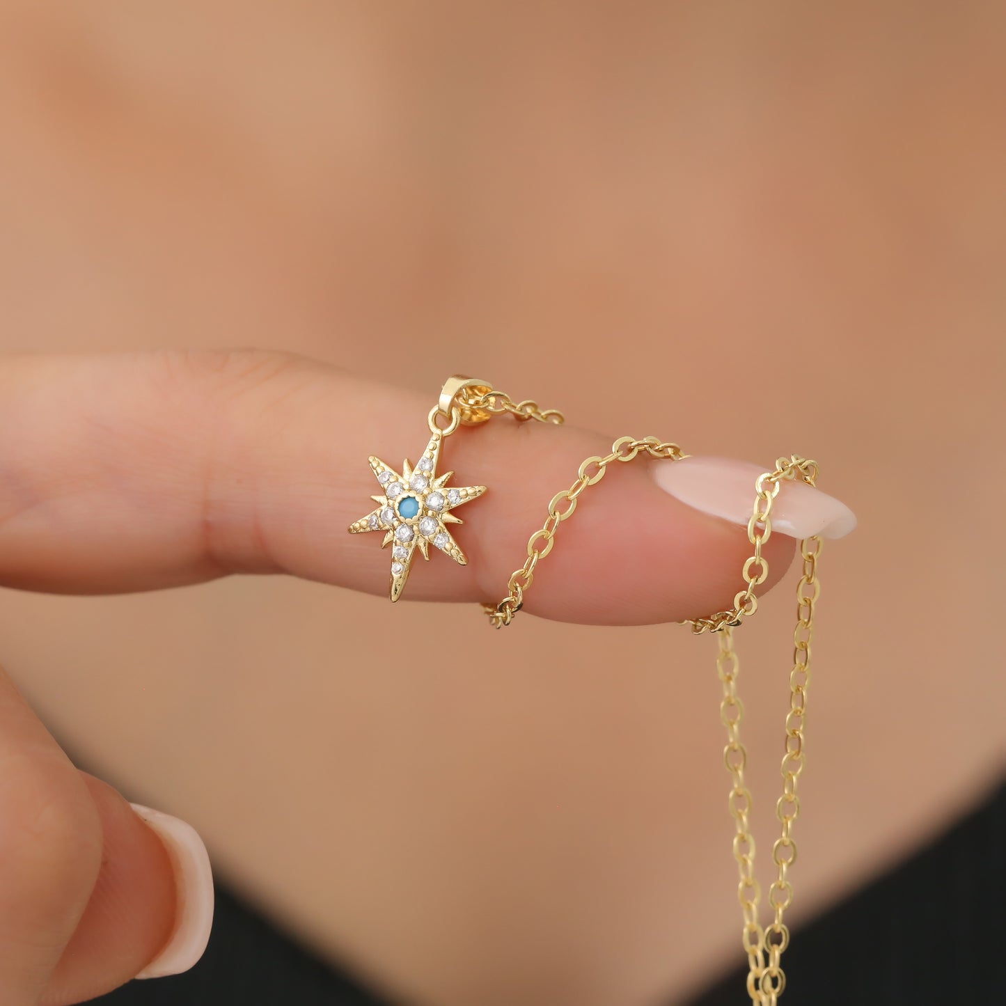 CASSANDRA NECKLACE