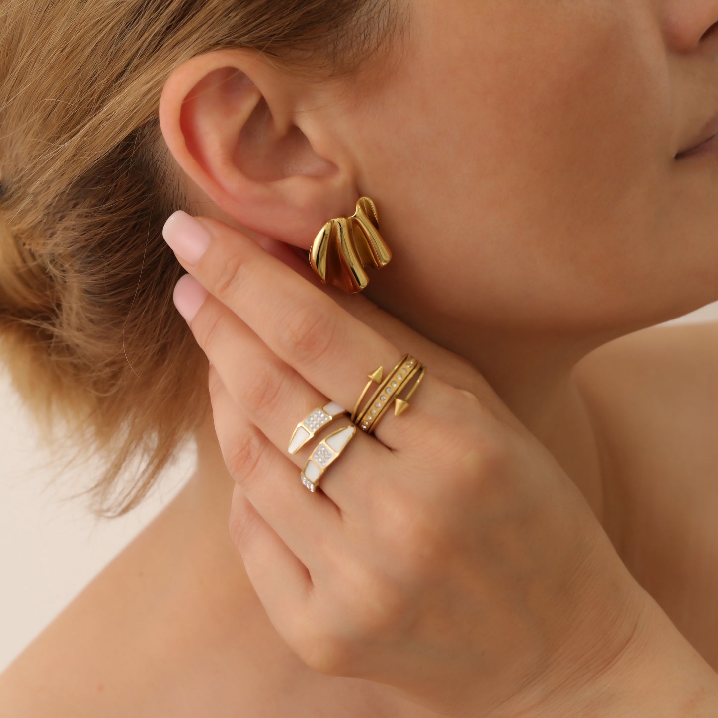 XENIA EARRINGS