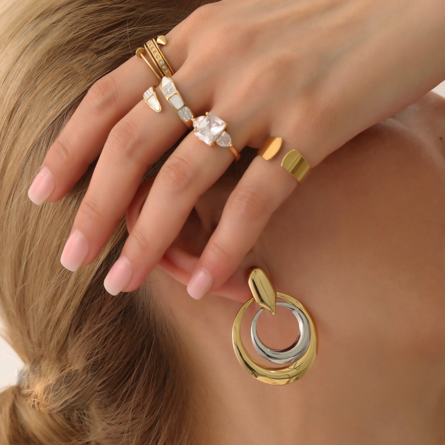 VALERIA EARRINGS