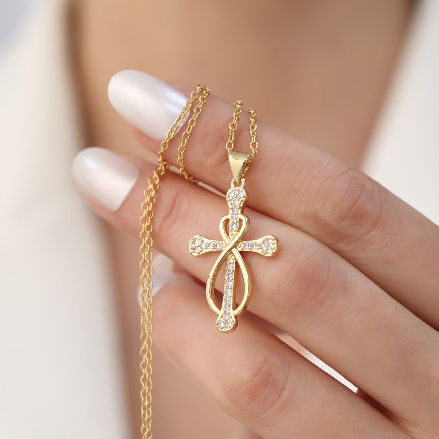 FAITH NECKLACE
