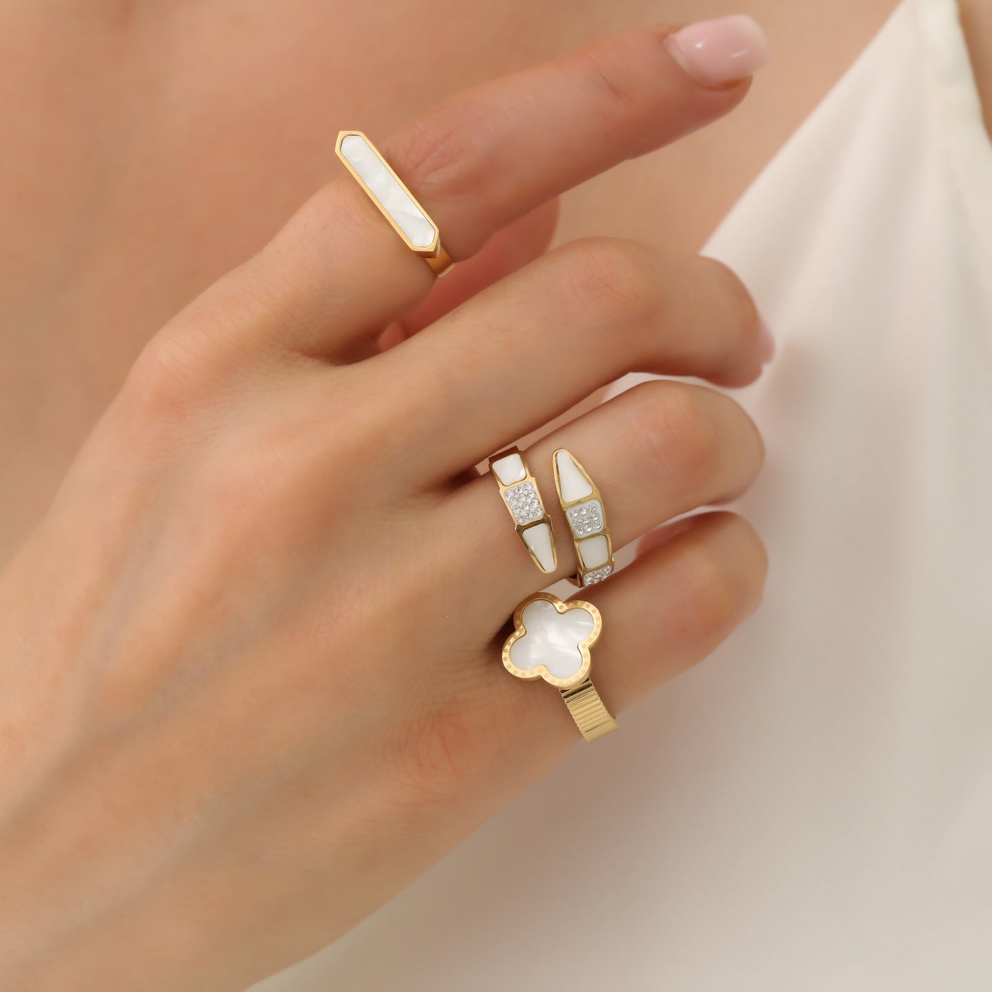 ALIA RING