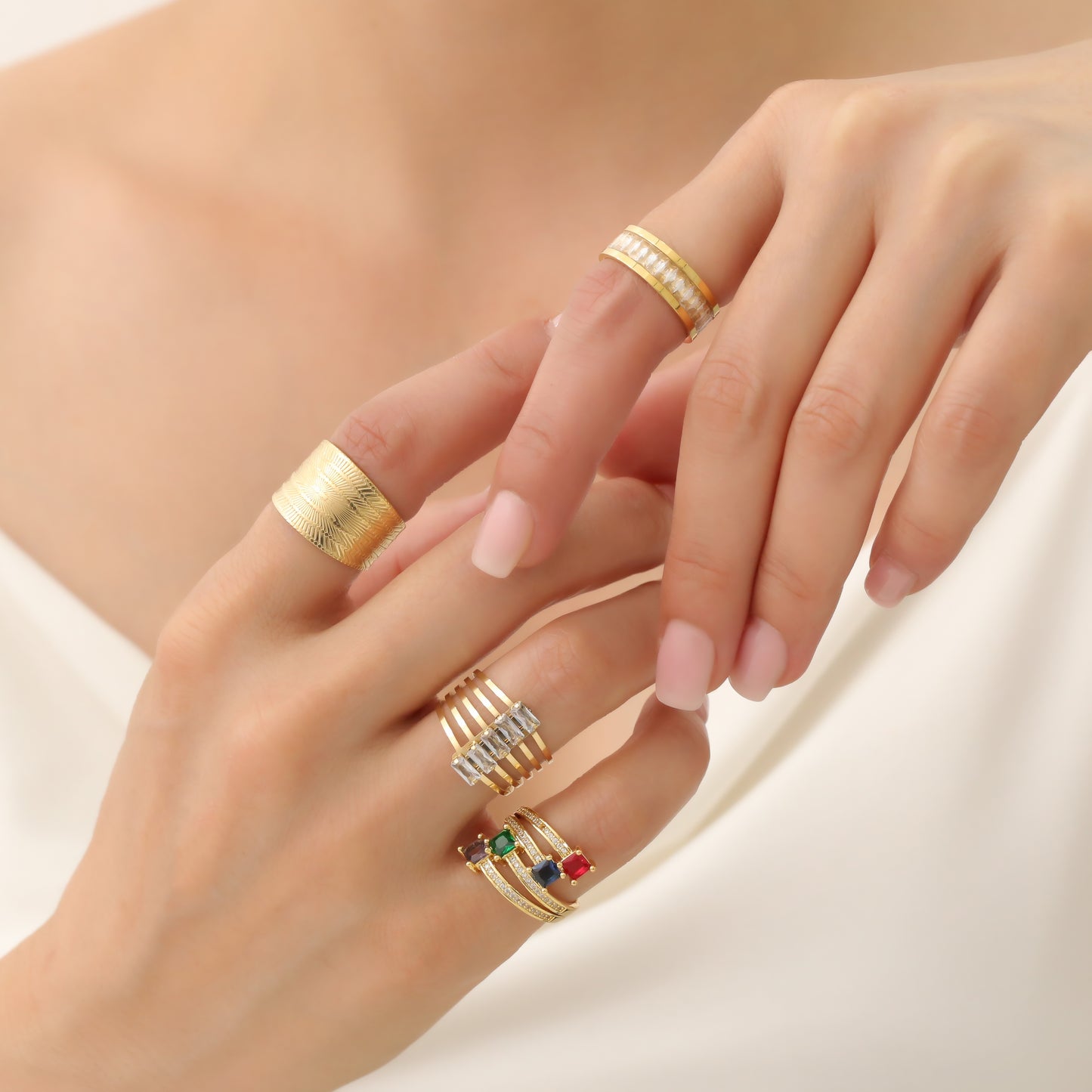 ALESSANDRA RING