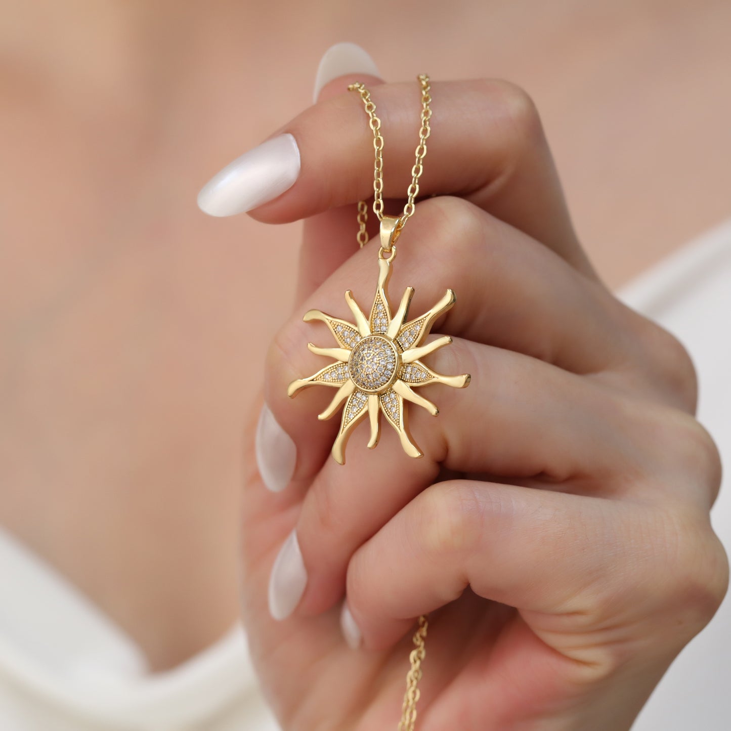 JULIANA NECKLACE