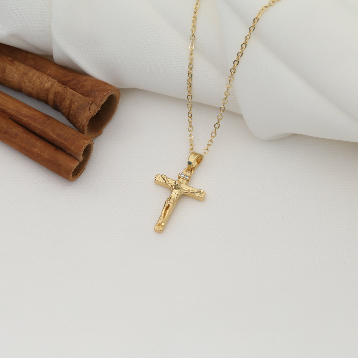 KATHERINA NECKLACE