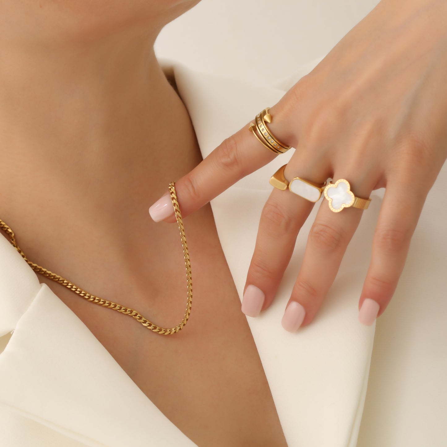 ALIA RING