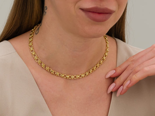 RAYA NECKLACE