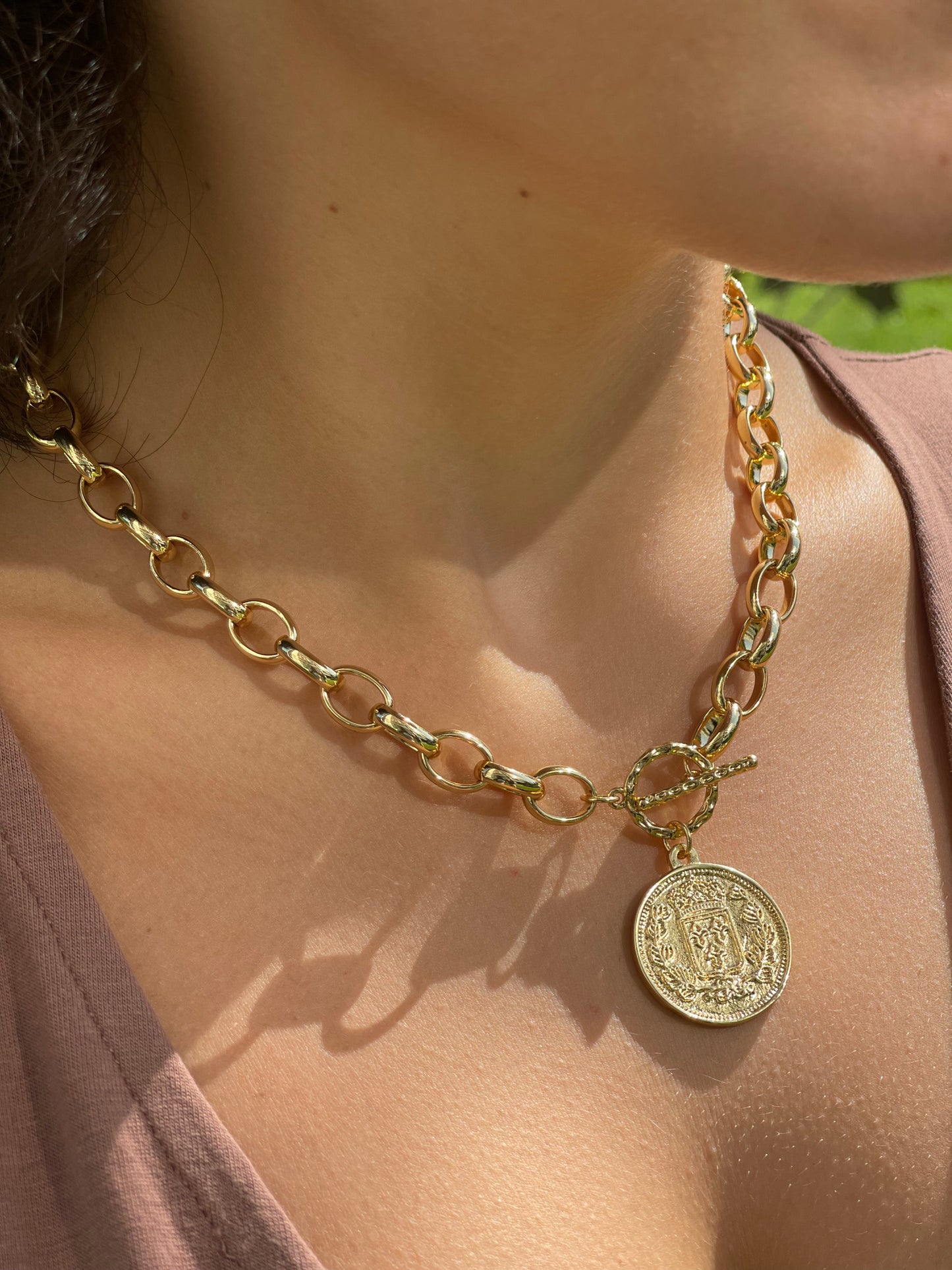 REGINA NECKLACE