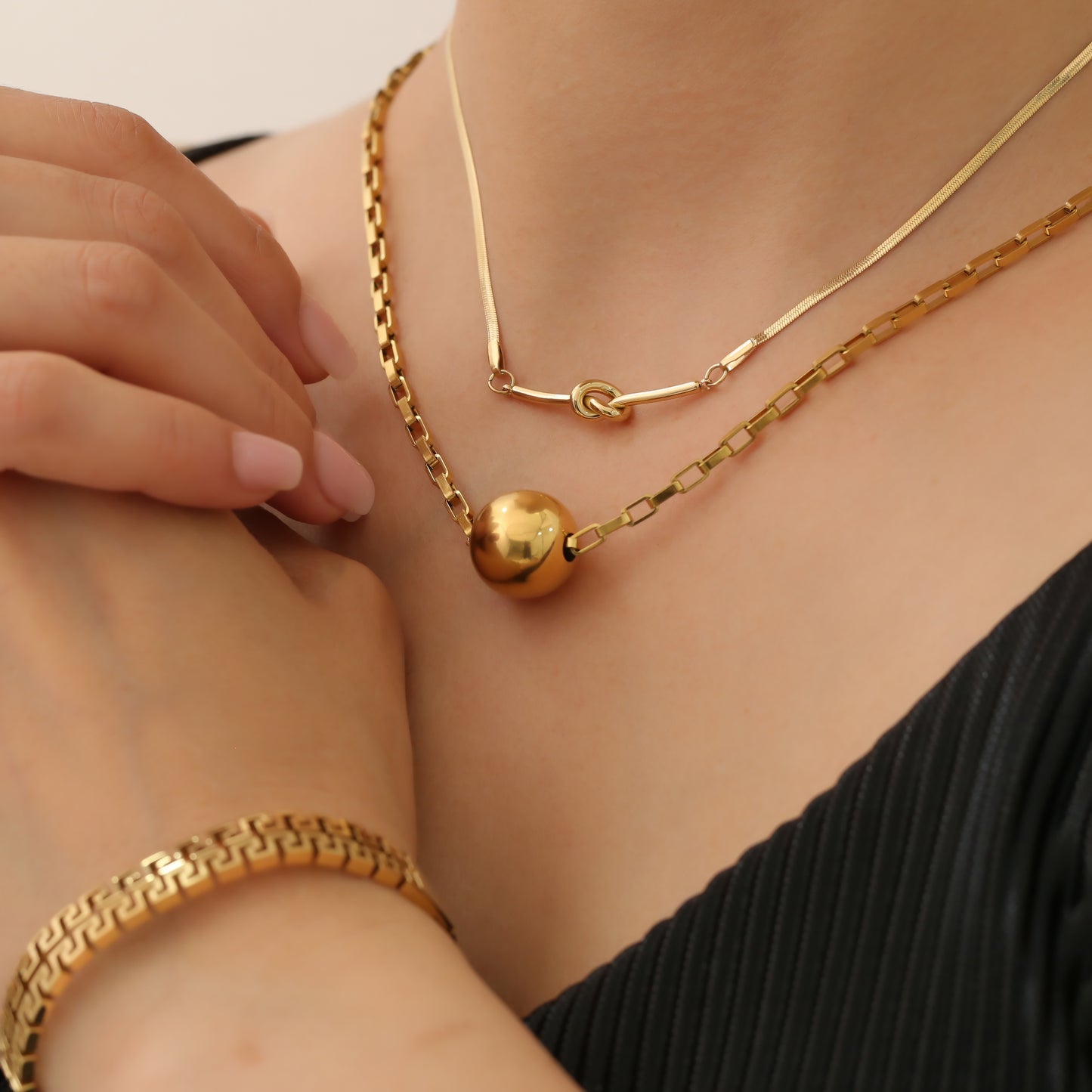ELIANA NECKLACE