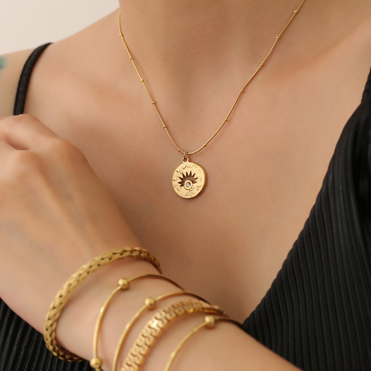 ELENA NECKLACE