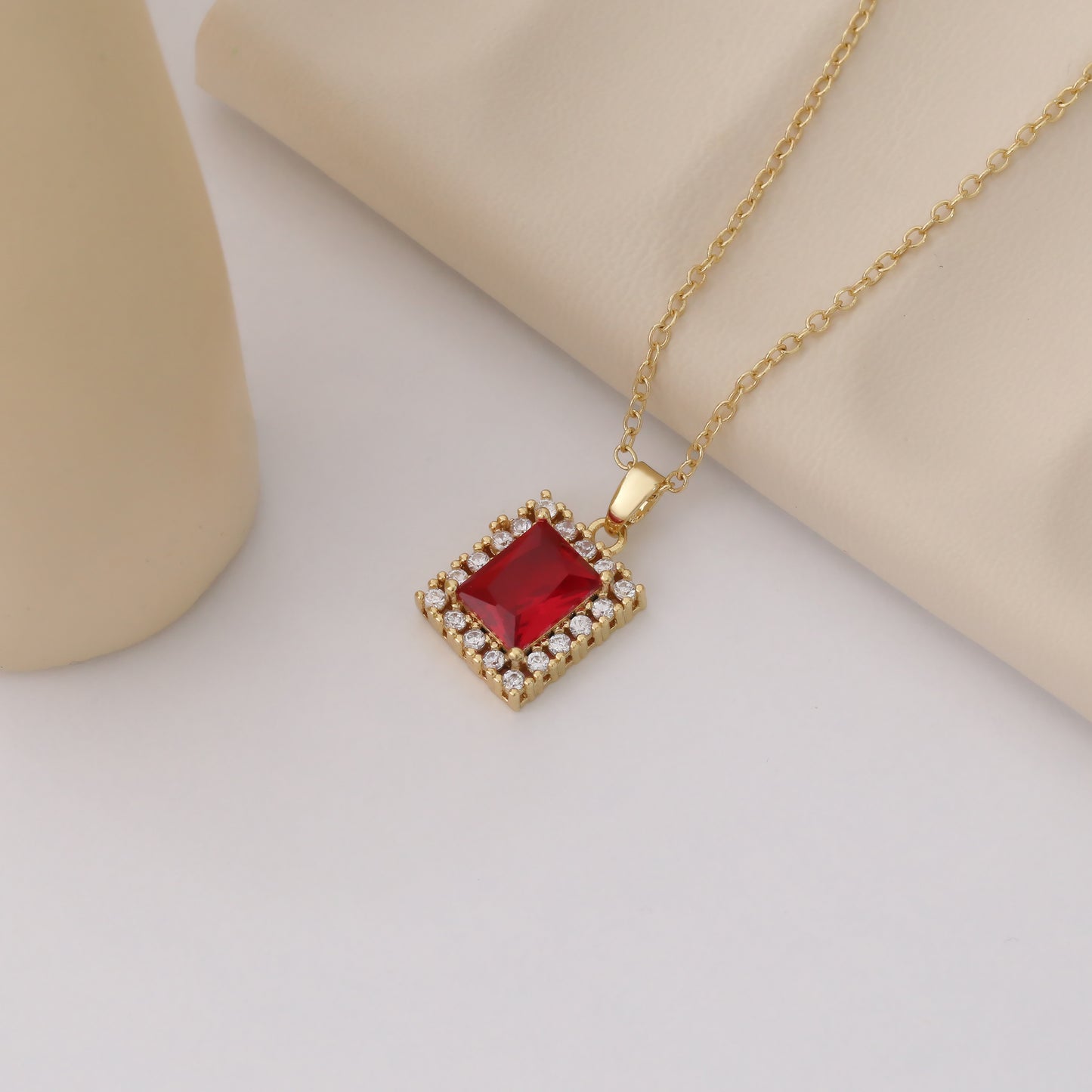 RUBBY NECKLACE