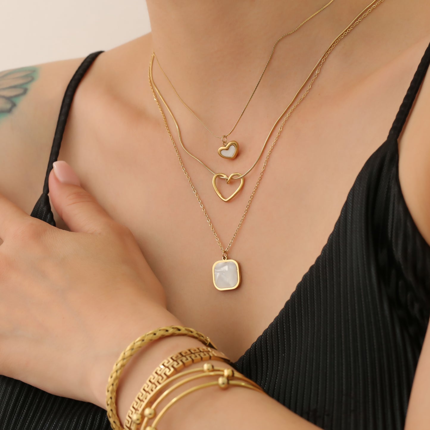 LILIAN NECKLACE