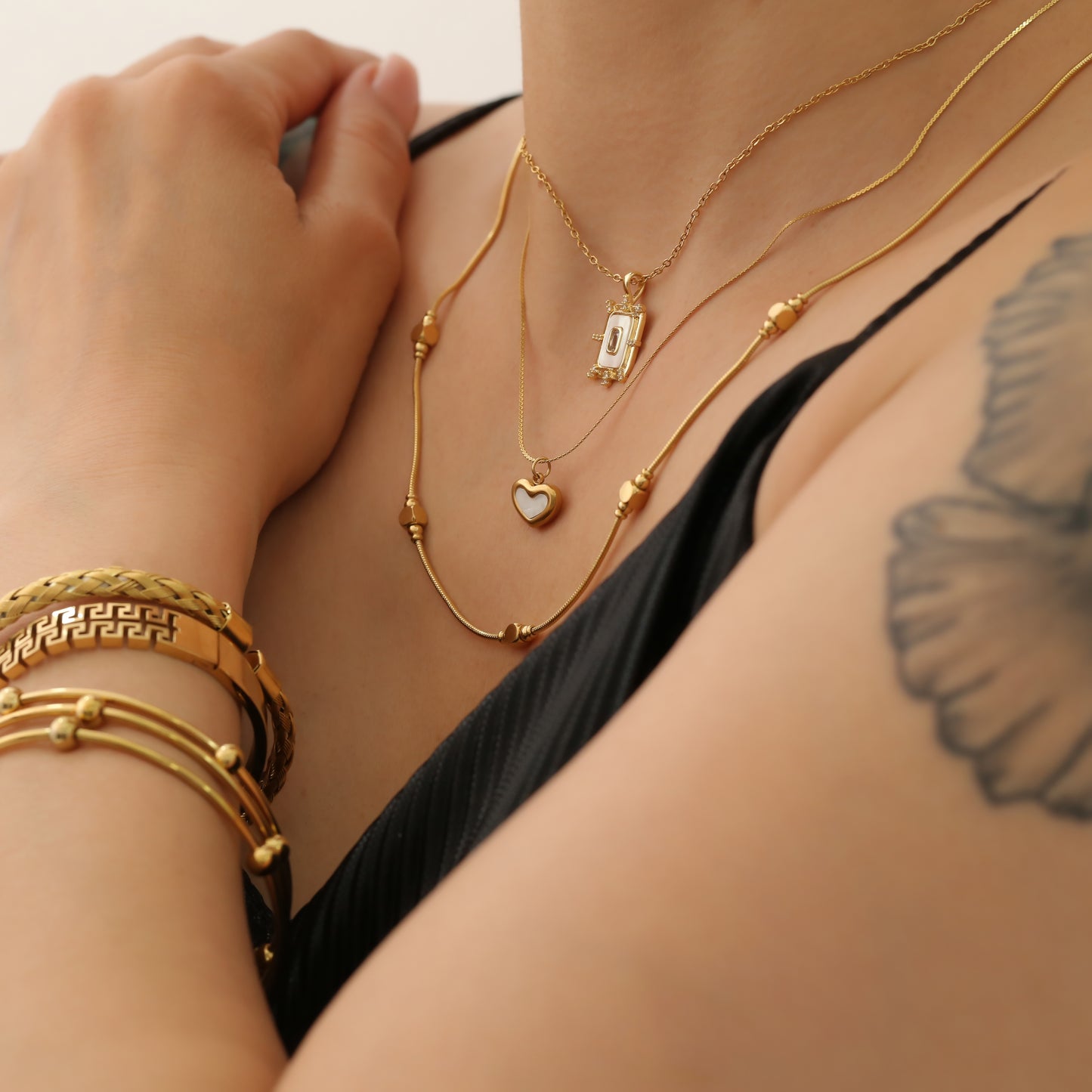 LILIAN NECKLACE