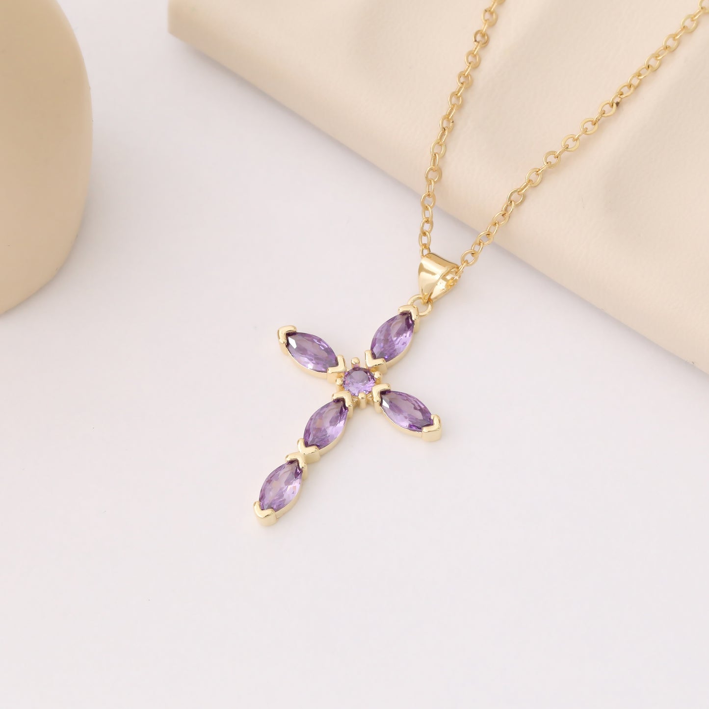 DREAM NECKLACE