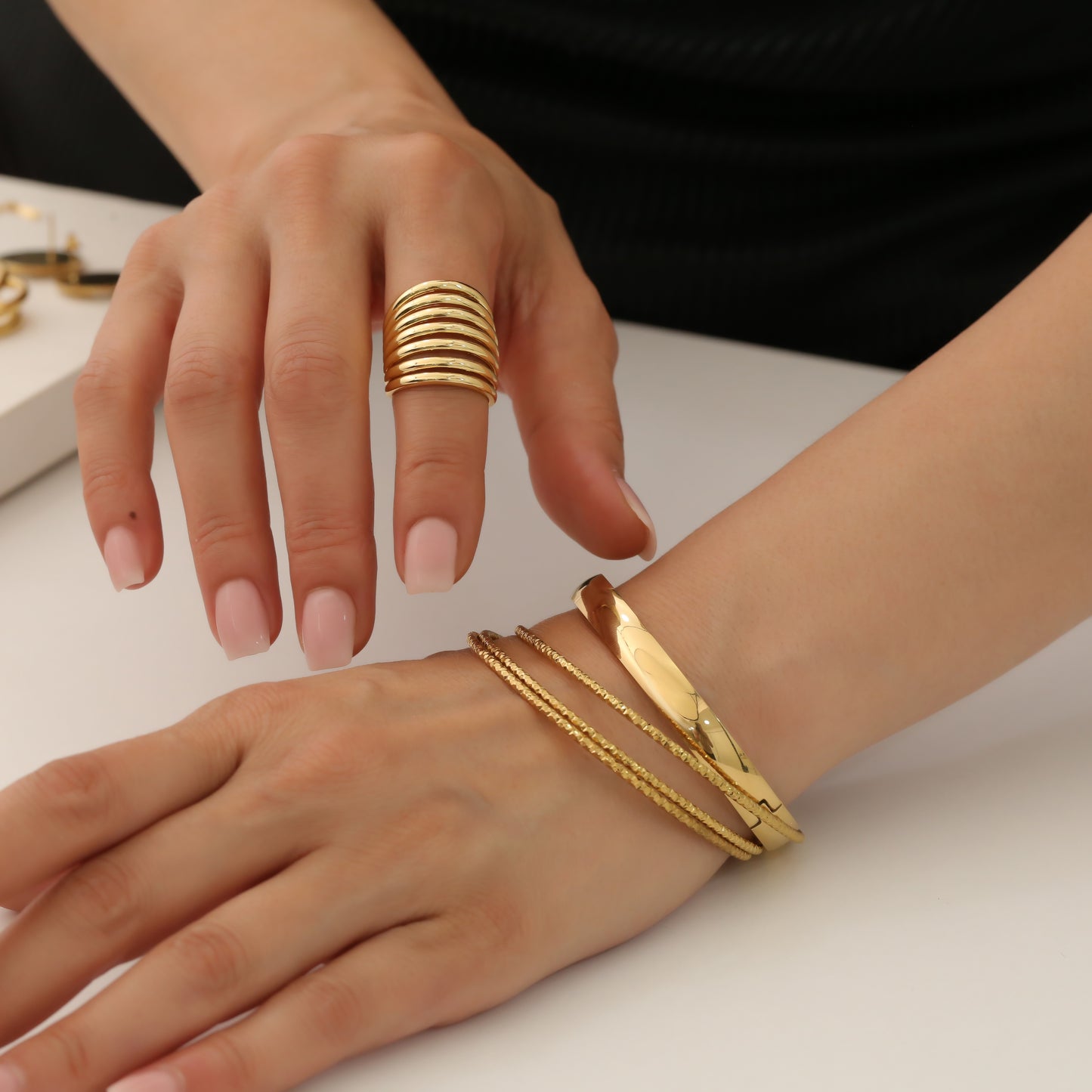 LAYLA BRACELET SET