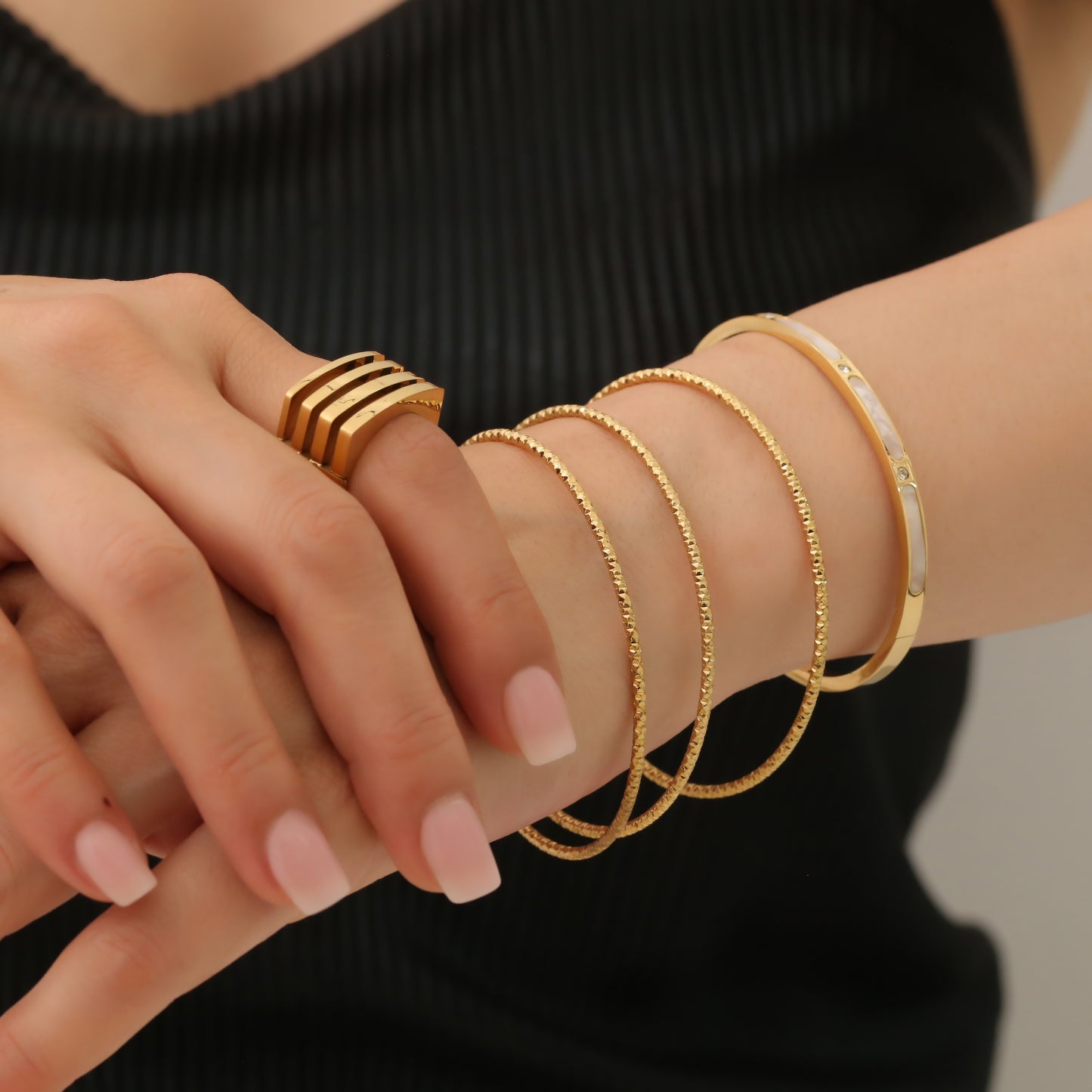 LAYLA BRACELET SET