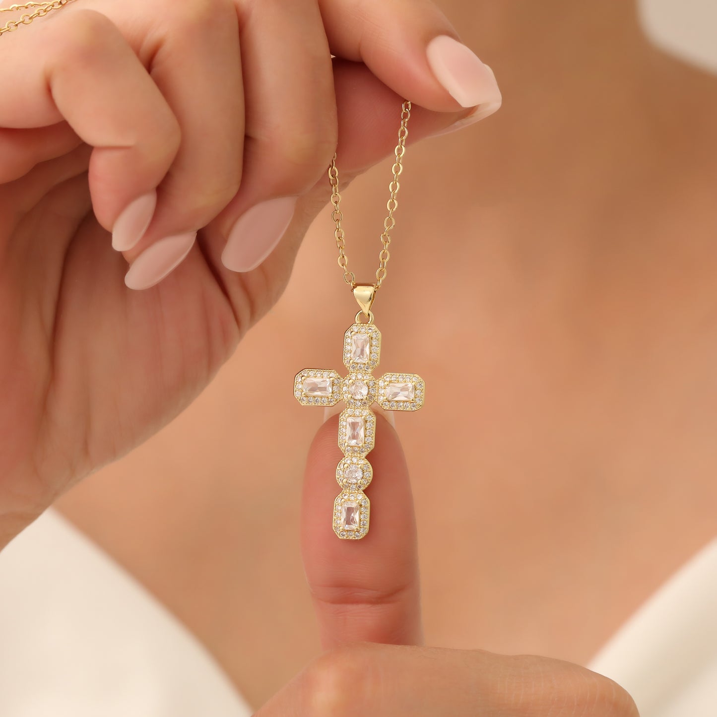NAYELI NECKLACE