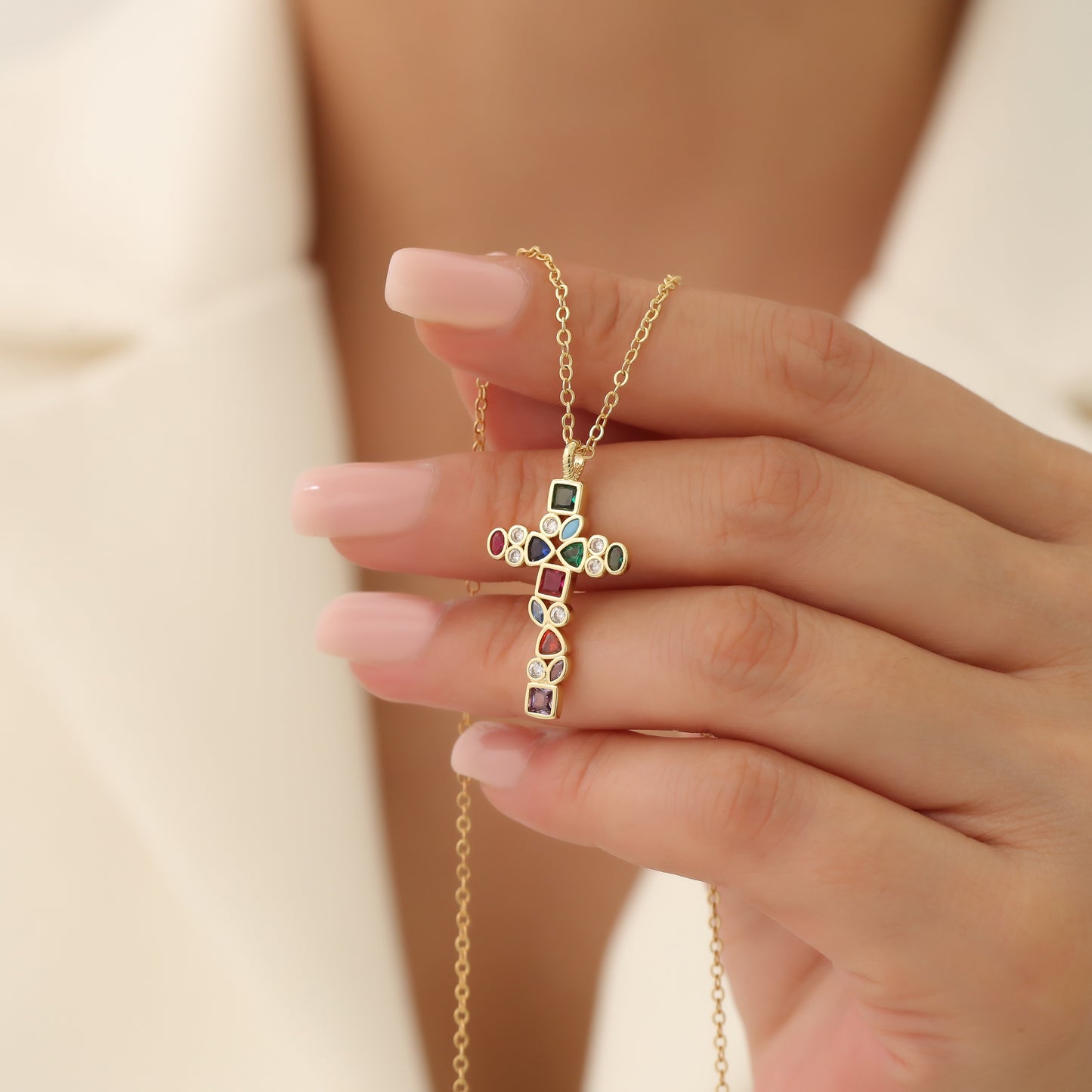 GISELLE NECKLACE