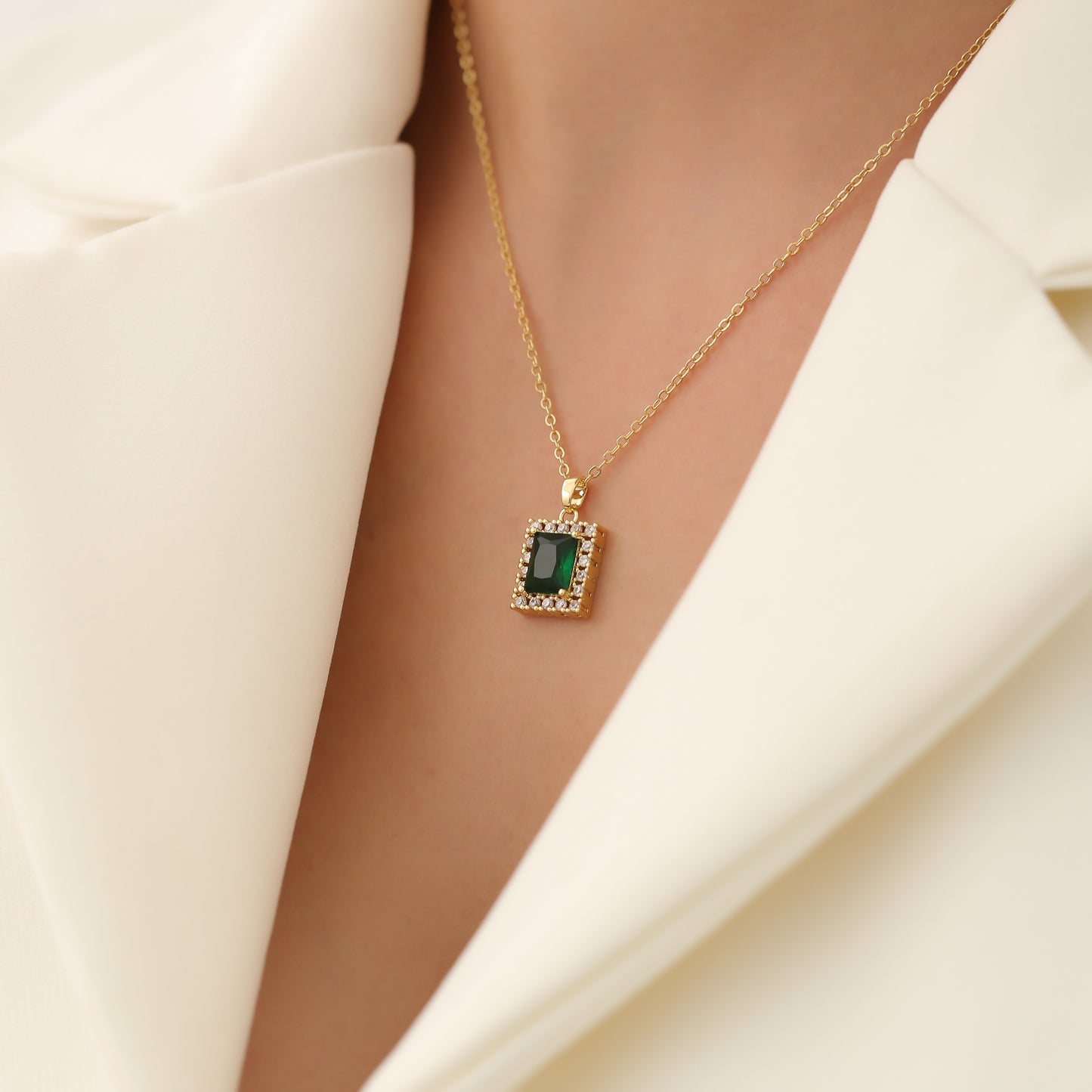 JADE NECKLACE