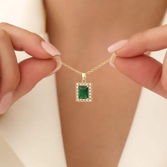 JADE NECKLACE