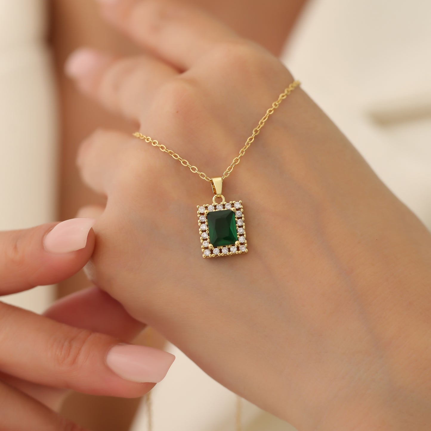 JADE NECKLACE