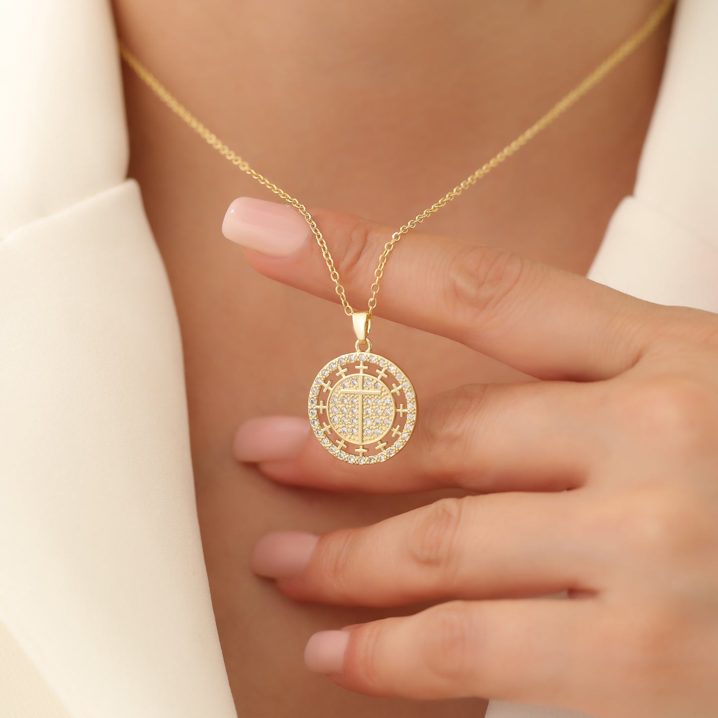 SUTTON NECKLACE