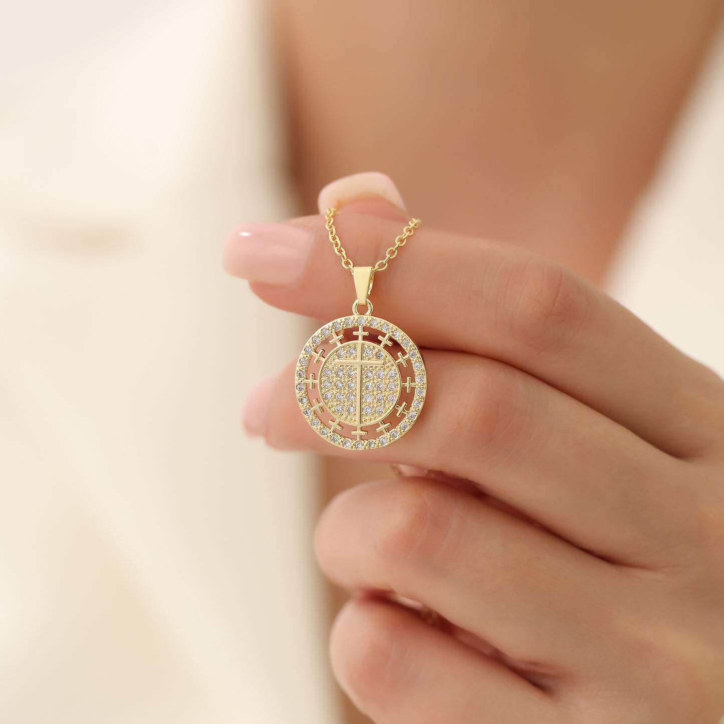 SUTTON NECKLACE