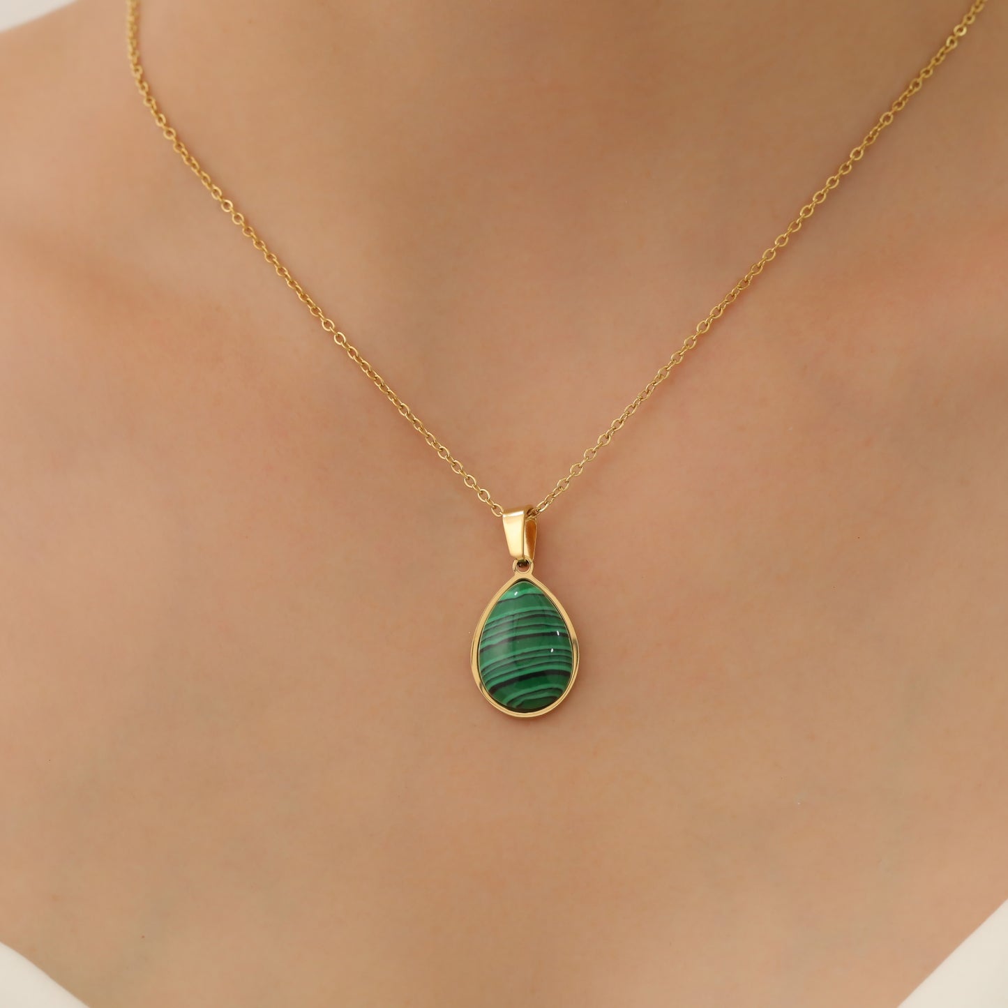 ESME MALACHITE NECKLACE