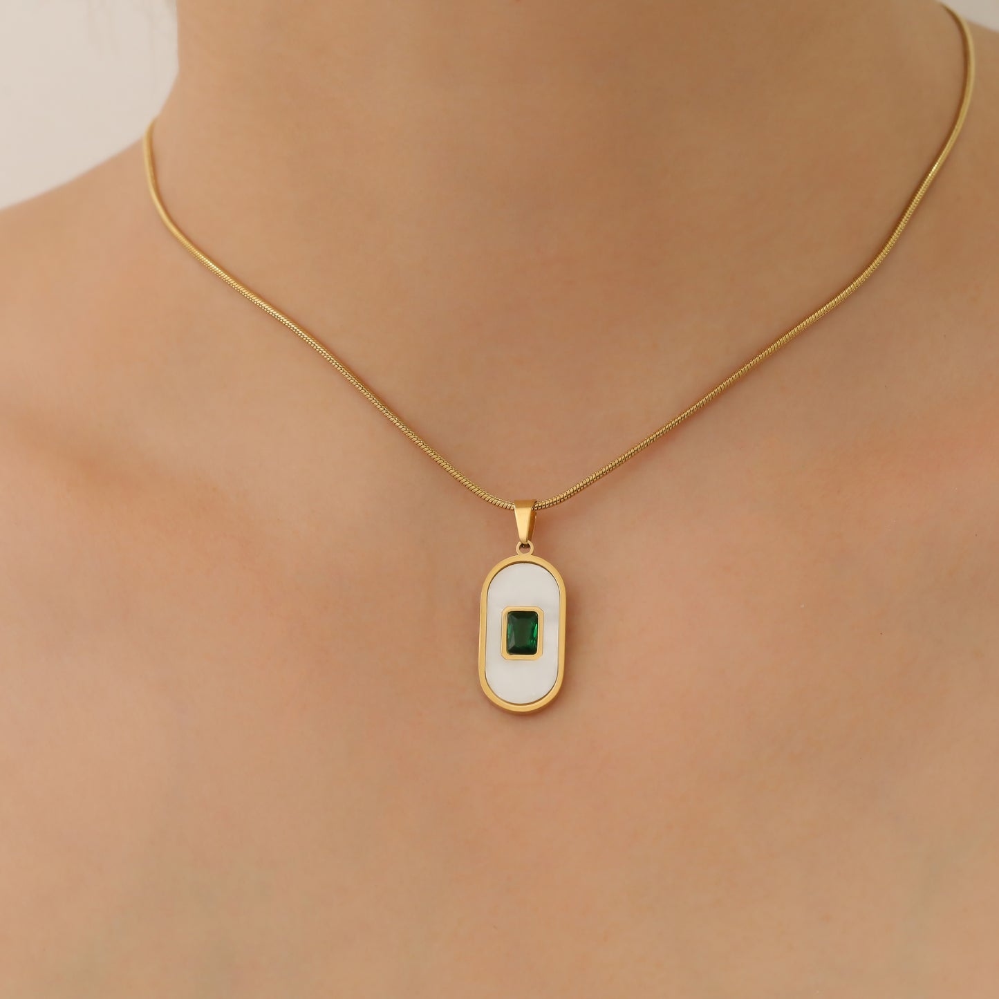 AALIYAH NECKLACE