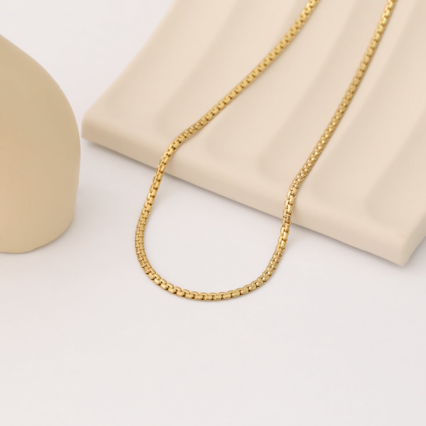 NAYA NECKLACE