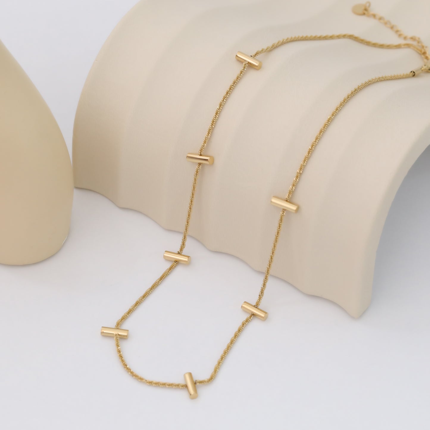 IVY NECKLACE