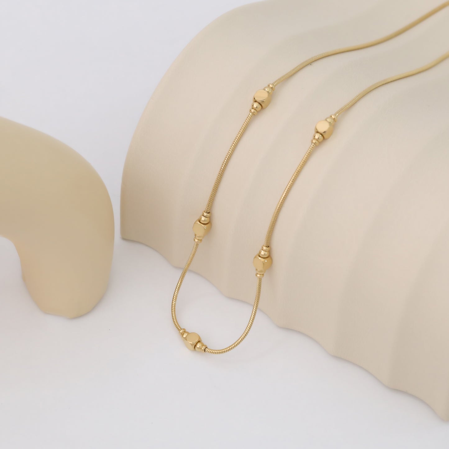 GRACE NECKLACE