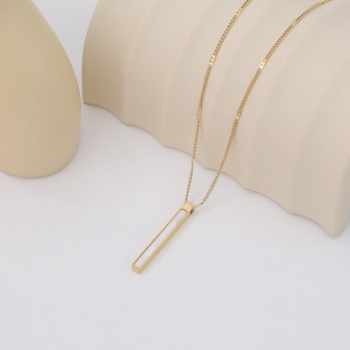VERONA NECKLACE