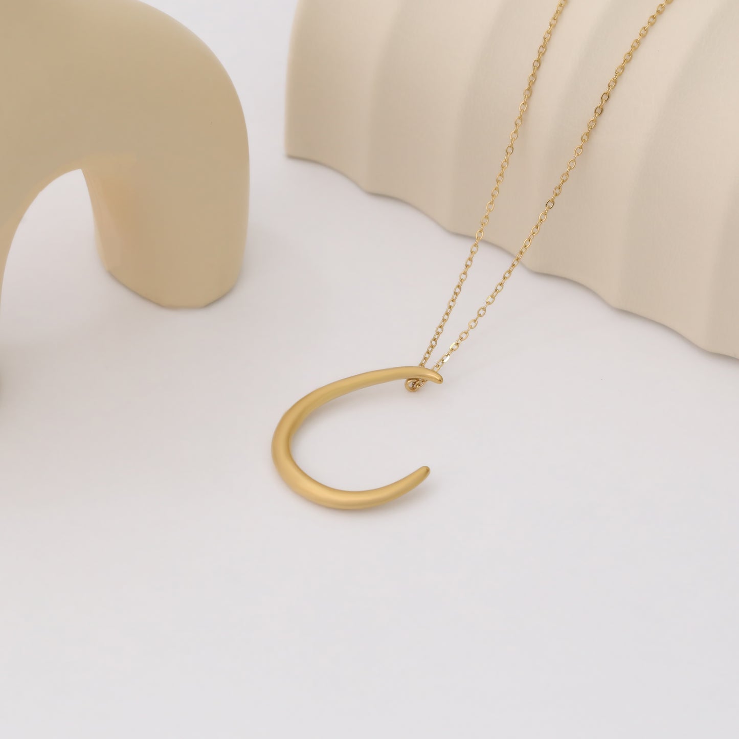LEILANI NECKLACE