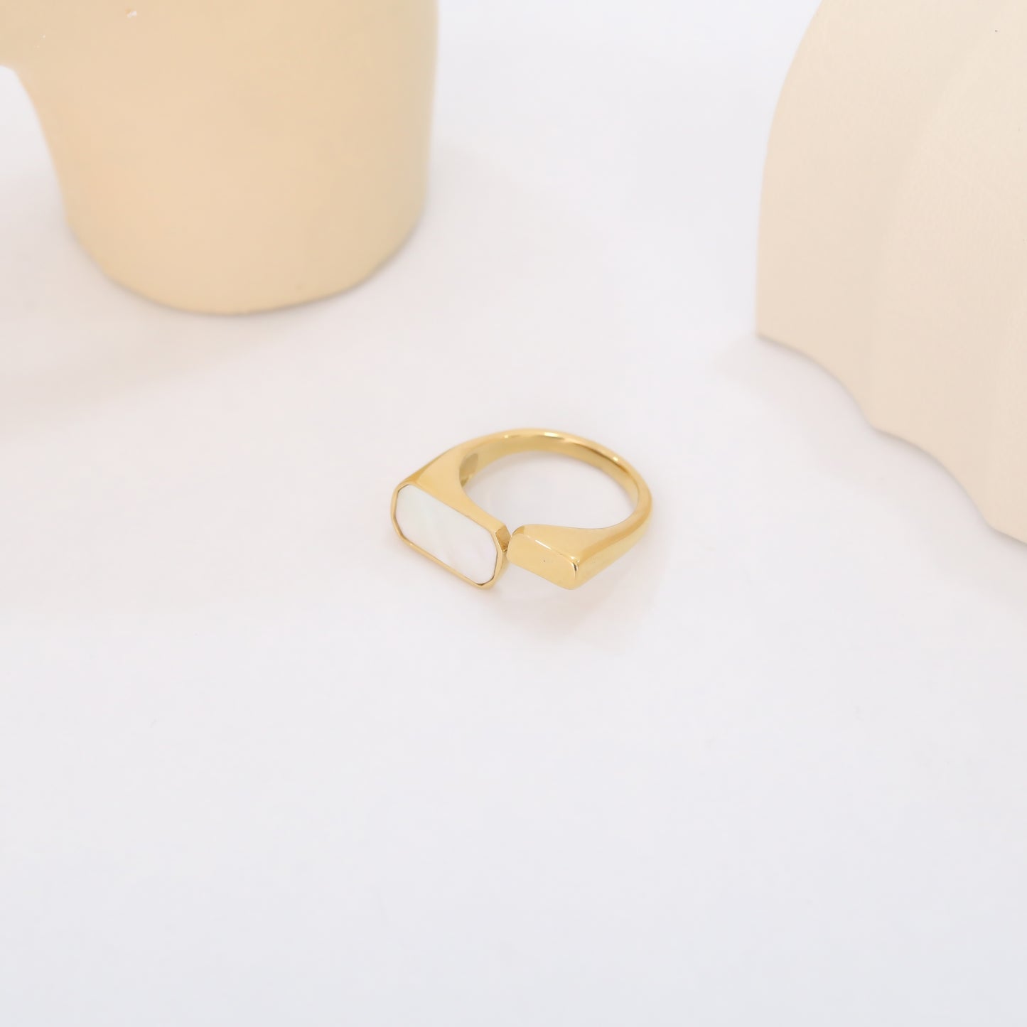 JENNIFER RING