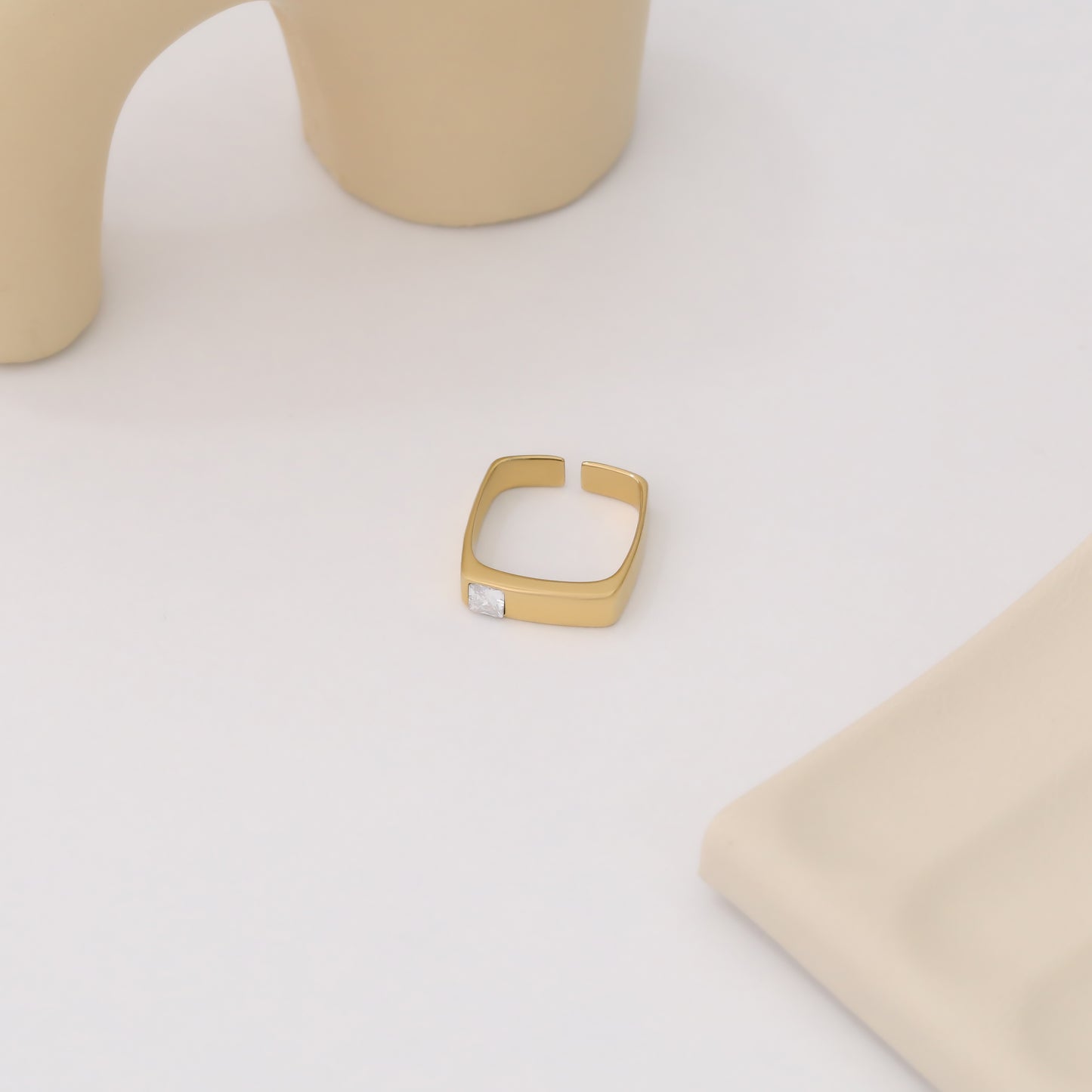 MONROE RING